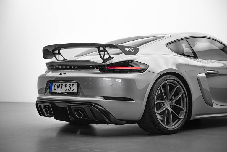 Porsche 718 Cayman GT4