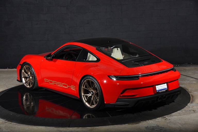 Porsche 992 GT3 Touring