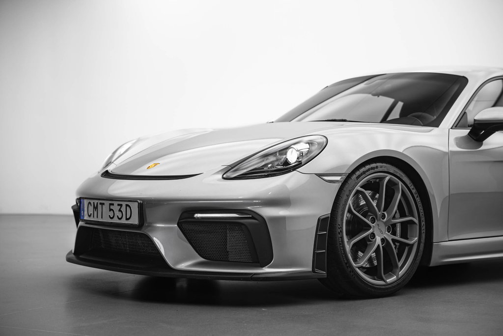 Porsche 718 Cayman GT4