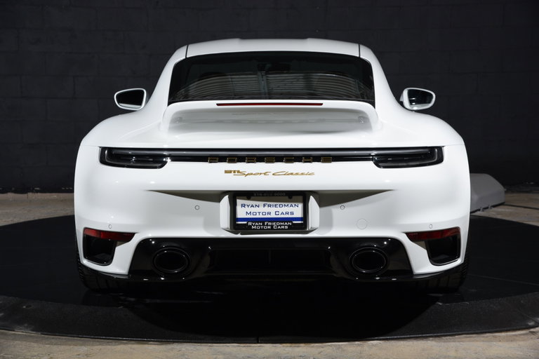 Porsche 992 Sport Classic