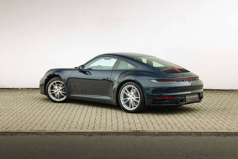 Porsche 992 Carrera