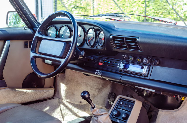 Porsche 911 Carrera 3.2