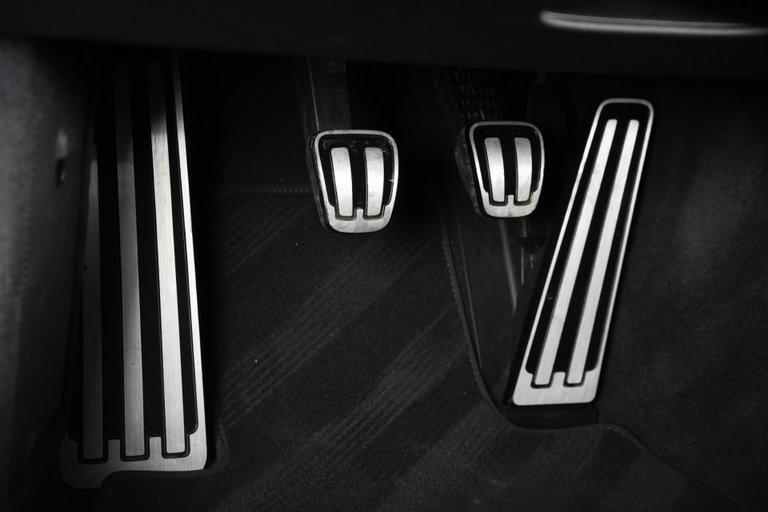 Porsche 992 Sport Classic