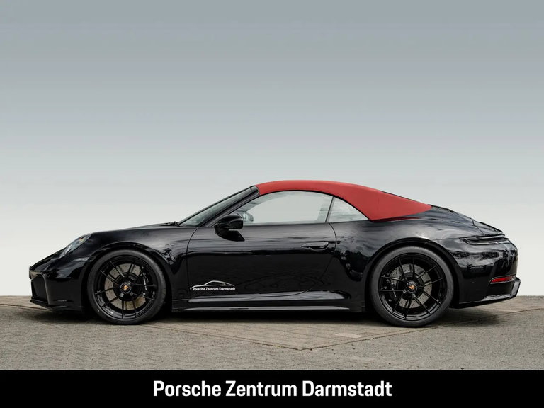 Porsche 992.2 Carrera 4 GTS