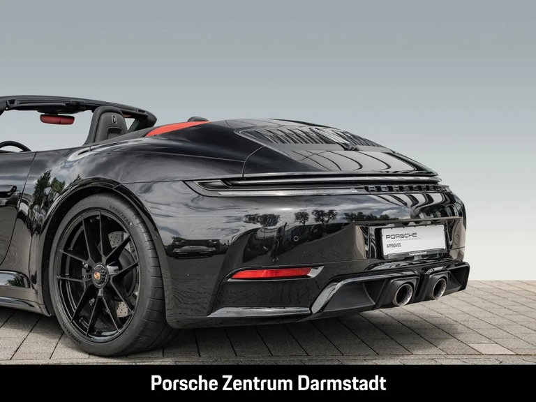 Porsche 992.2 Carrera 4 GTS