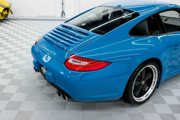 Porsche 997.2 Carrera GTS