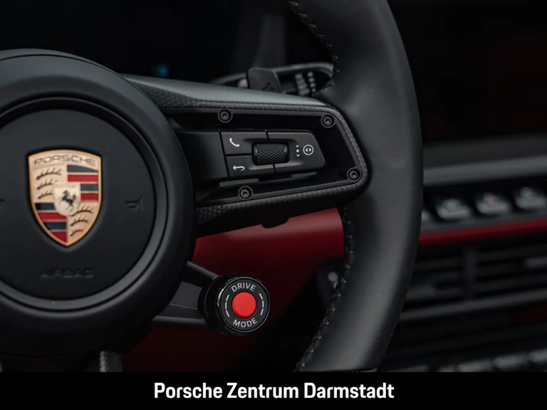 Porsche 992.2 Carrera 4 GTS