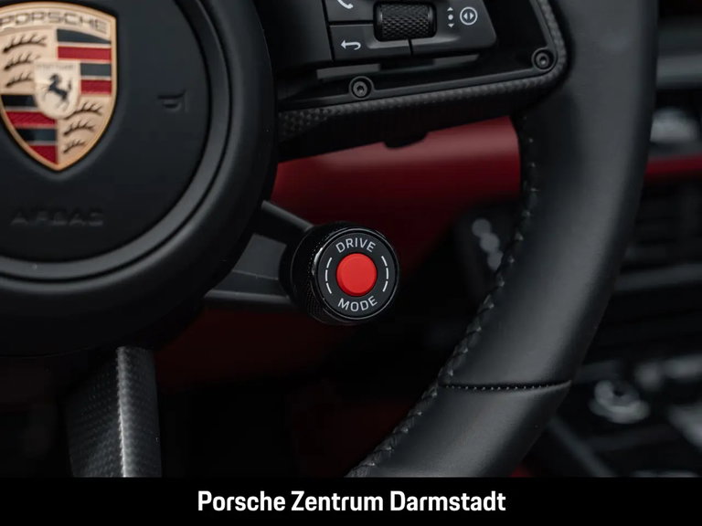 Porsche 992.2 Carrera 4 GTS