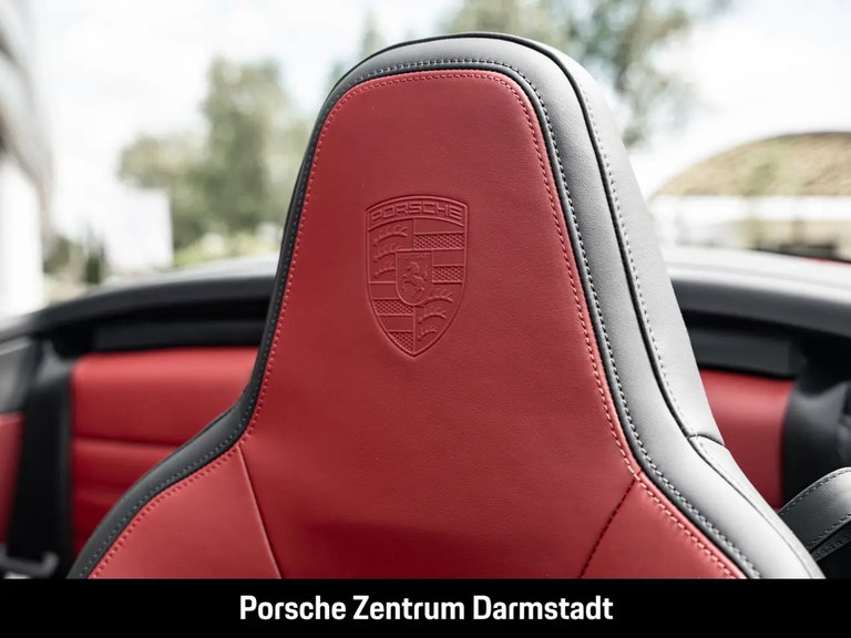 Porsche 992.2 Carrera 4 GTS