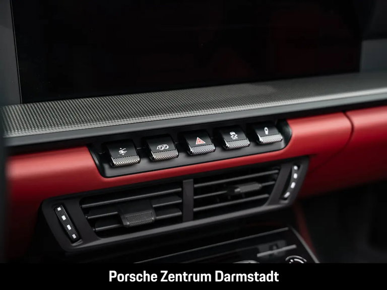Porsche 992.2 Carrera 4 GTS