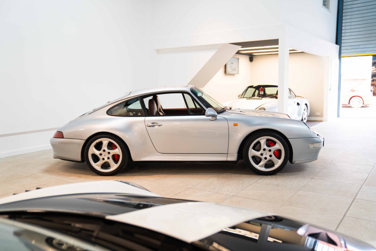Porsche 993 Carrera 4S
