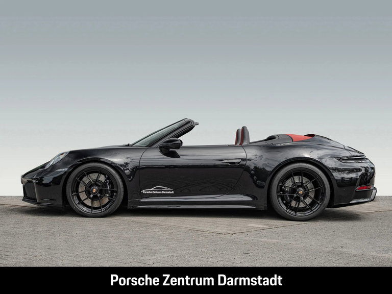 Porsche 992.2 Carrera 4 GTS