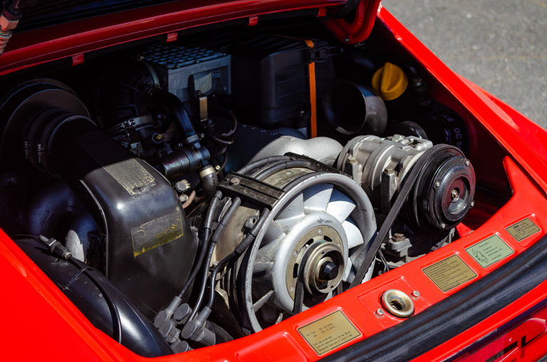 Porsche 911 Carrera 3.2