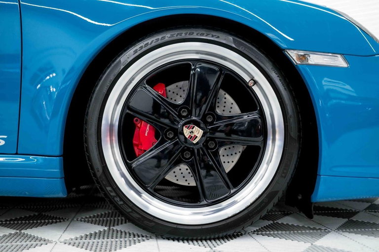Porsche 997.2 Carrera GTS