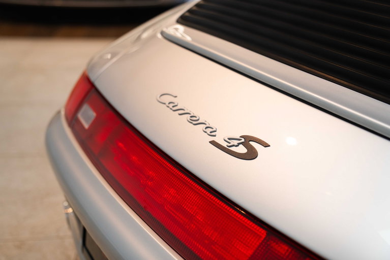 Porsche 993 Carrera 4S