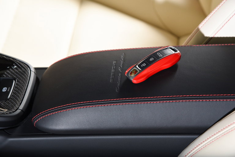 Porsche 992 GT3 Touring