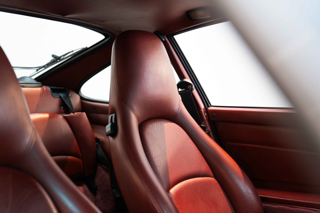 Porsche 993 Carrera 4S