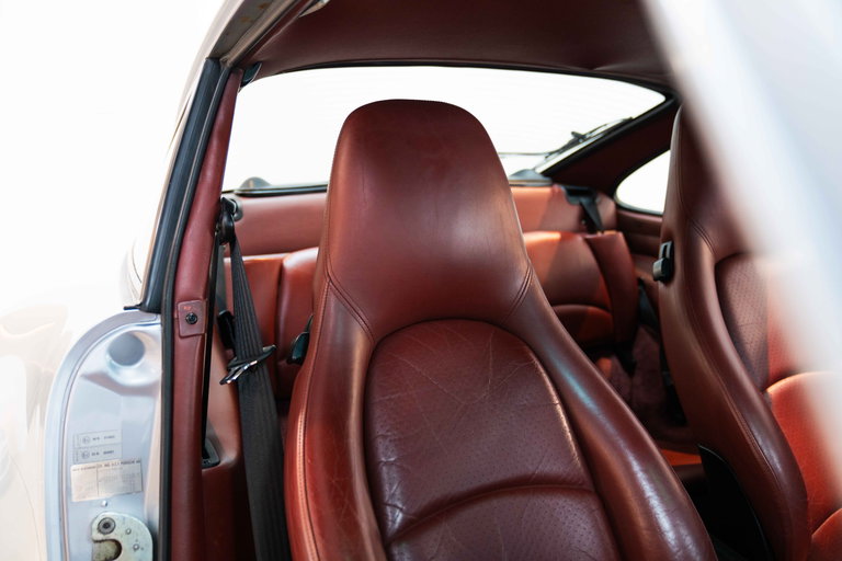 Porsche 993 Carrera 4S