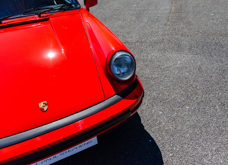 Porsche 911 Carrera 3.2