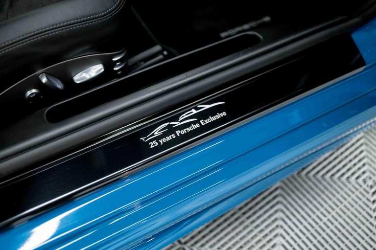Porsche 997.2 Carrera GTS