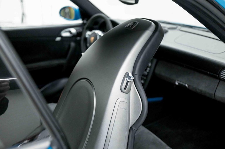 Porsche 997.2 Carrera GTS
