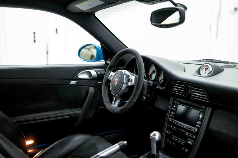 Porsche 997.2 Carrera GTS