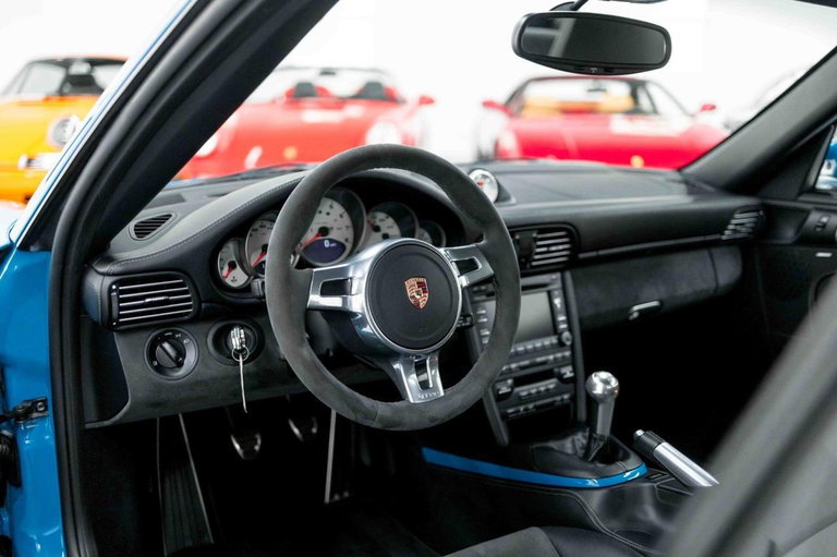 Porsche 997.2 Carrera GTS