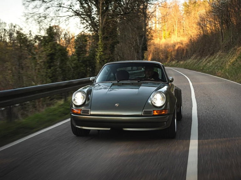 Porsche 911 Backdate
