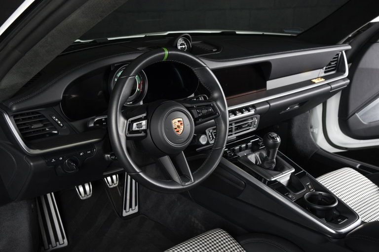 Porsche 992 Sport Classic
