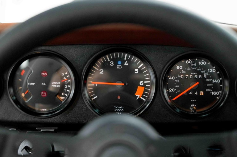Porsche 911 Carrera 3.2