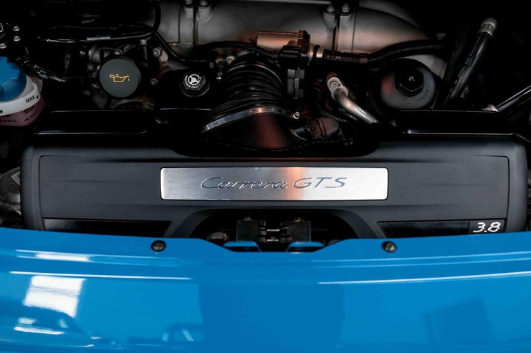 Porsche 997.2 Carrera GTS