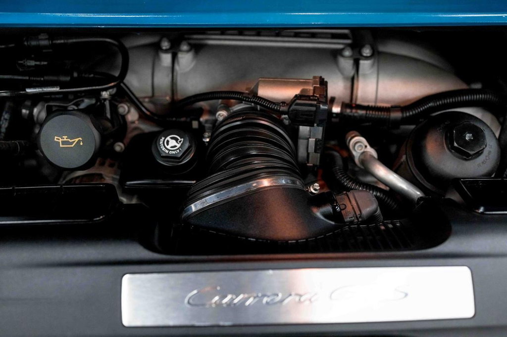 Porsche 997.2 Carrera GTS