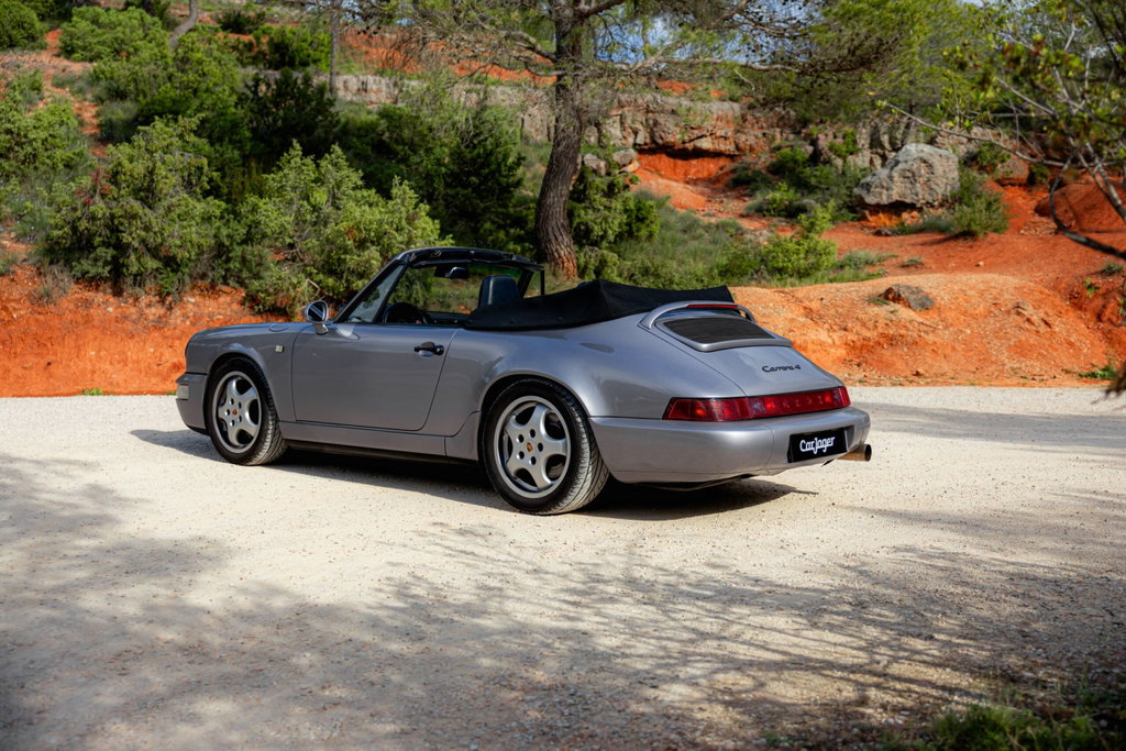 Porsche 964 Carrera 4