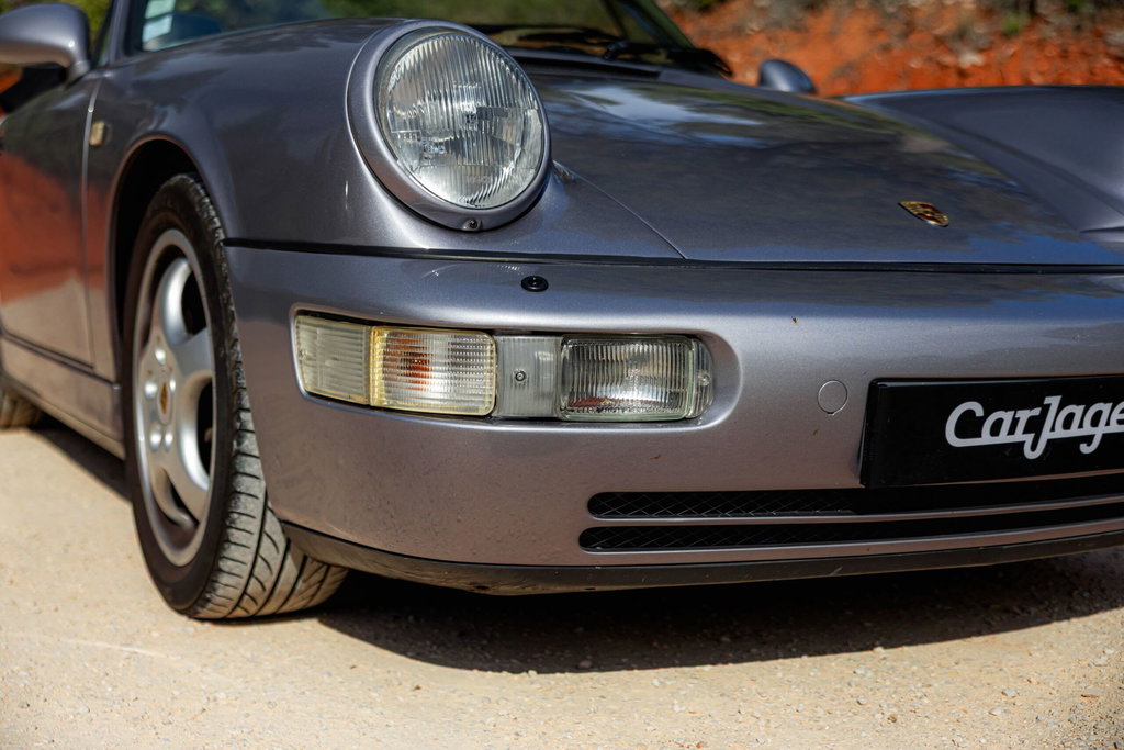 Porsche 964 Carrera 4