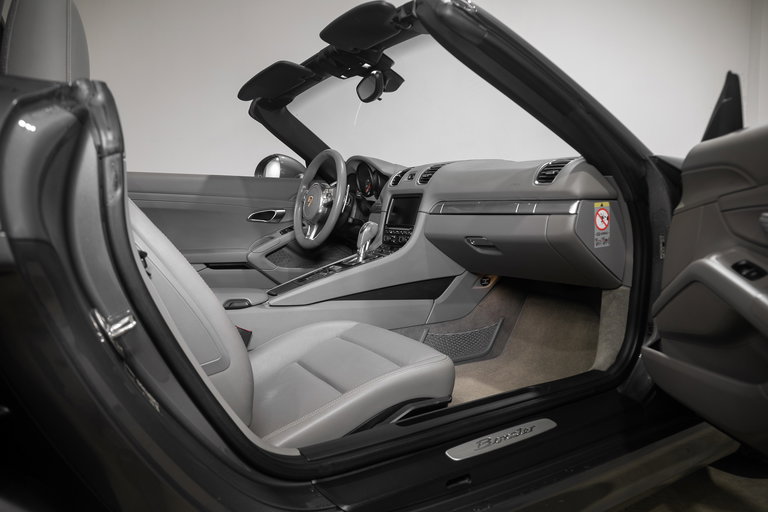 Porsche 981 Boxster S