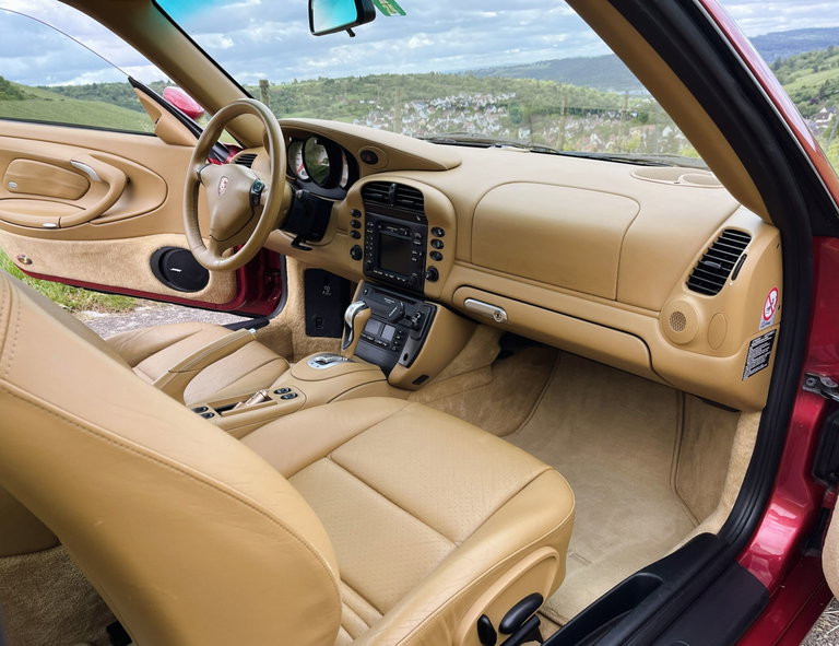 Porsche 996.2 Carrera 4