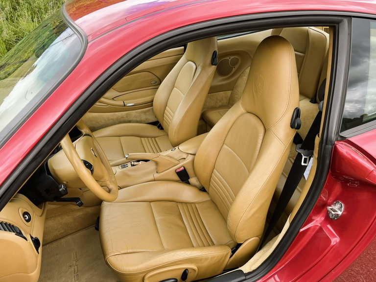 Porsche 996.2 Carrera 4