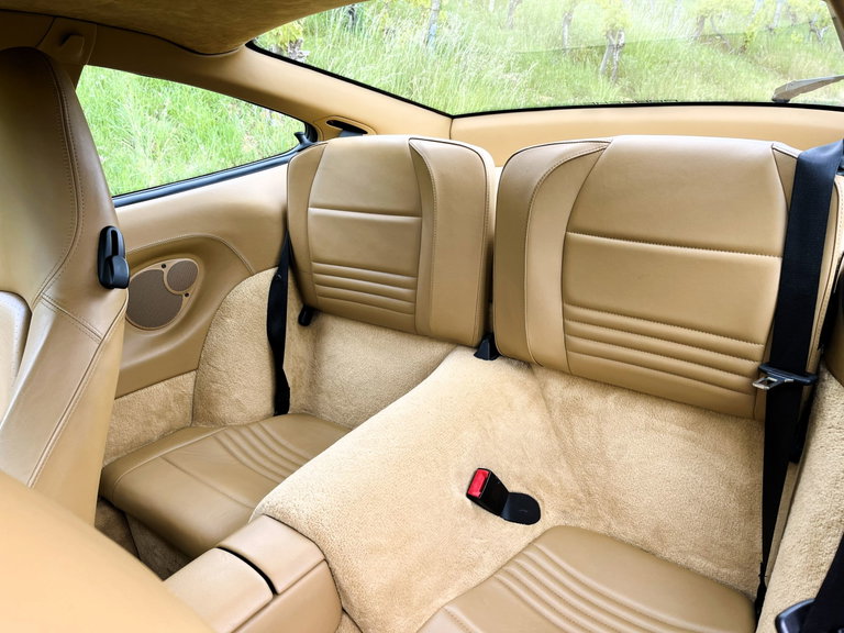 Porsche 996.2 Carrera 4