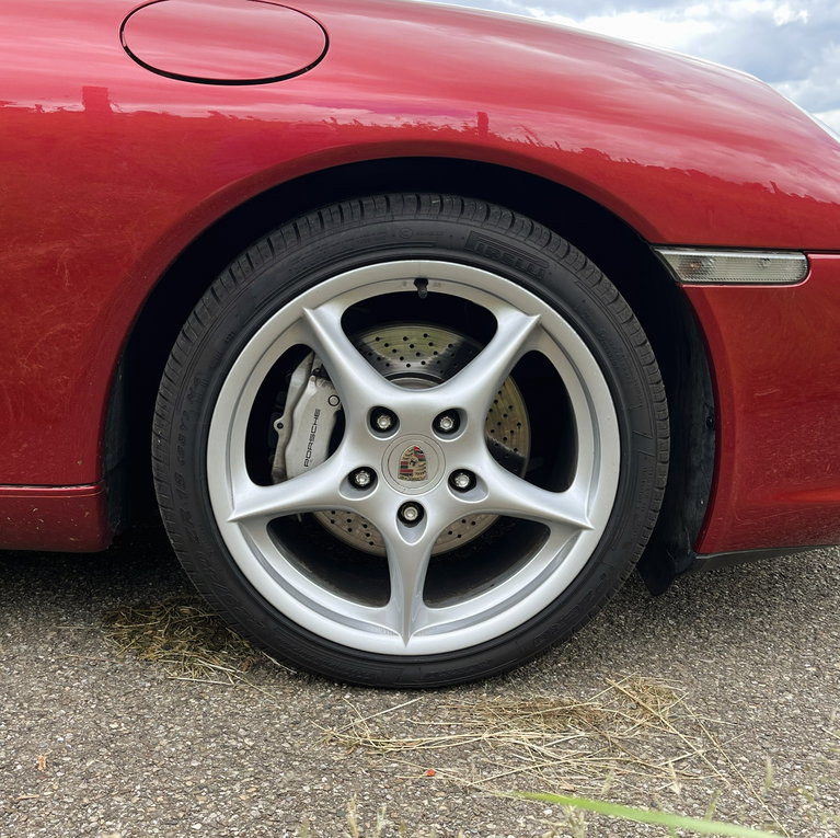 Porsche 996.2 Carrera 4