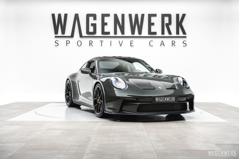 Porsche 992 GT3 Touring