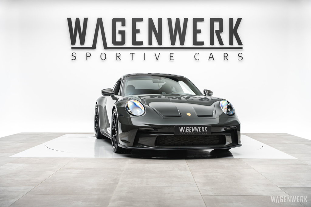 Porsche 992 GT3 Touring