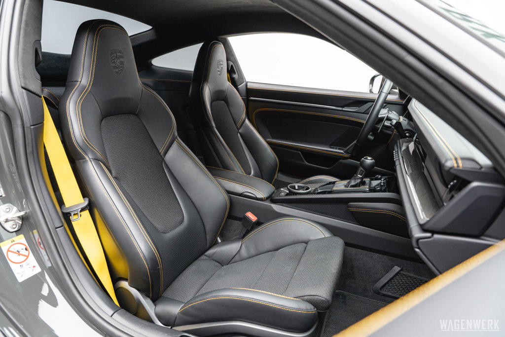 Porsche 992 GT3 Touring