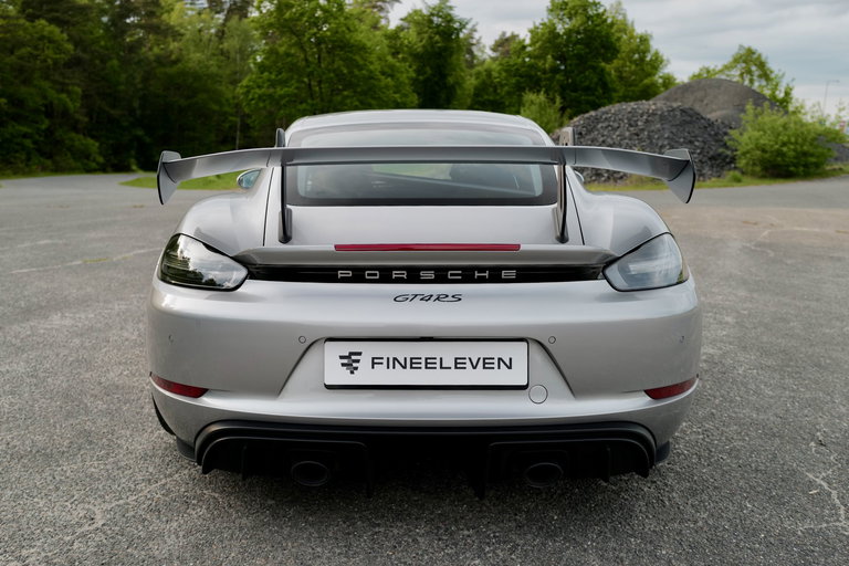 Porsche 718 Cayman GT4 RS
