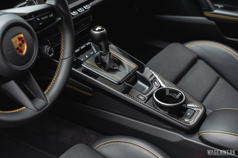 Porsche 992 GT3 Touring