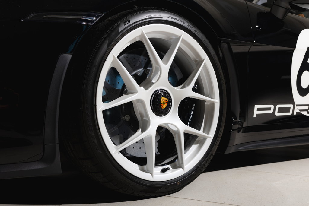 Porsche 911 S/T