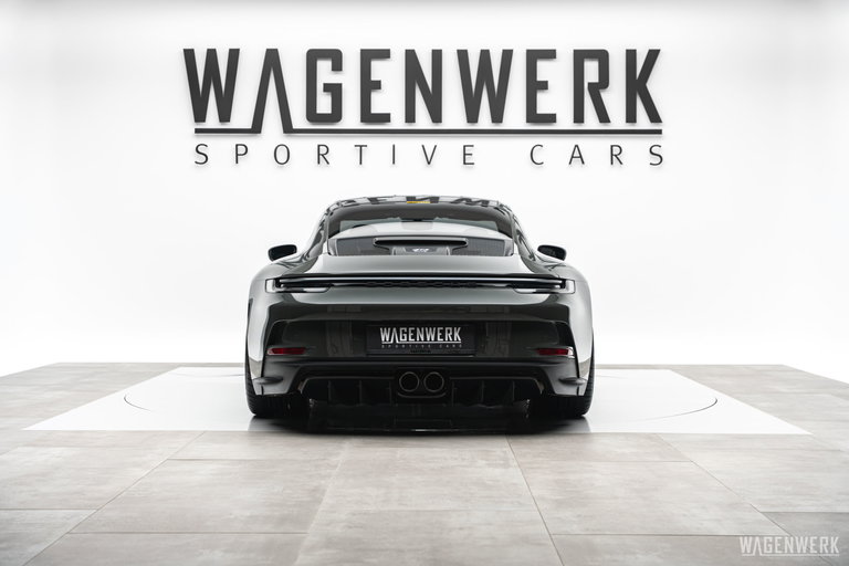 Porsche 992 GT3 Touring