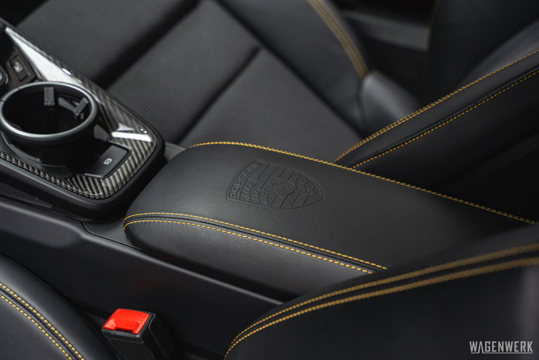Porsche 992 GT3 Touring