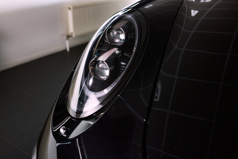 Porsche 991 Carrera 4 Black Edition