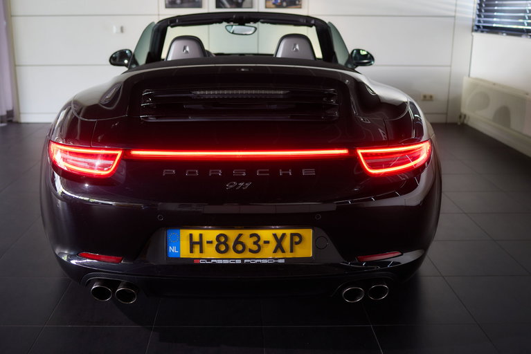 Porsche 991 Carrera 4 Black Edition