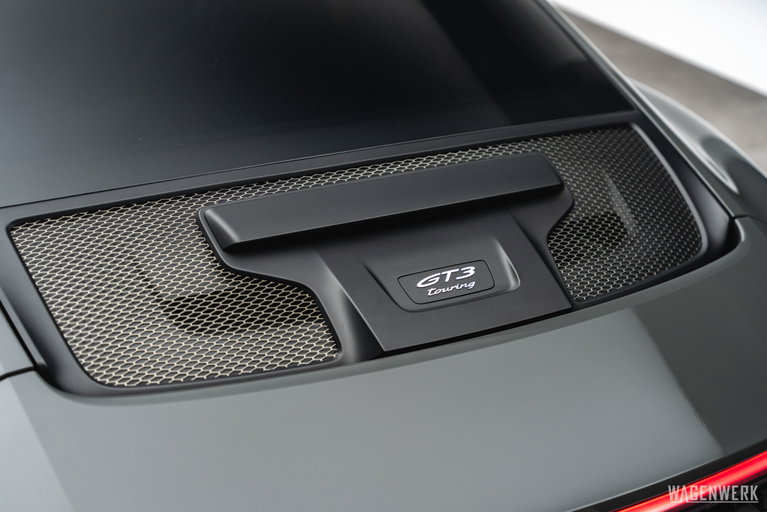 Porsche 992 GT3 Touring
